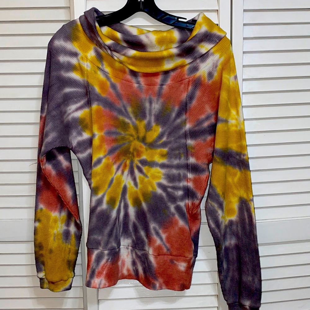 Pilcrc Womens Tie Dyed long sleeve shirt